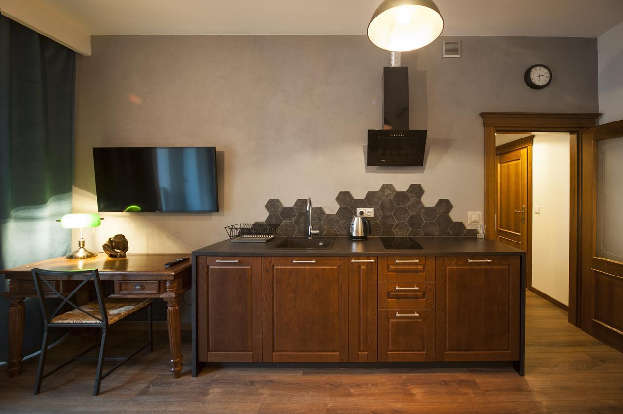 Very Berry - Orzeszkowej 10 - MTP Apartment, parking, balcony, check in 24h Poznań Buitenkant foto
