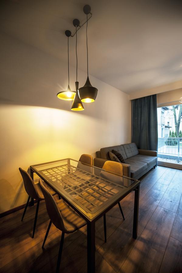 Very Berry - Orzeszkowej 10 - MTP Apartment, parking, balcony, check in 24h Poznań Buitenkant foto